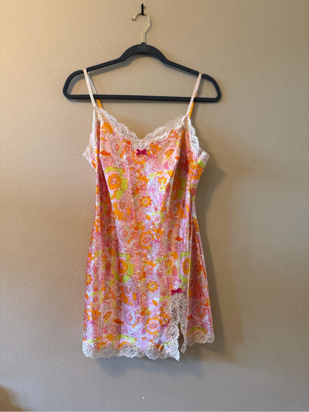 Mod Retro Floral Victoria Secret Slip Dress size small Y2K